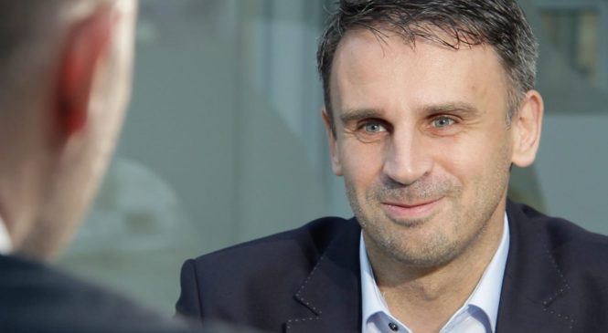 Kdo podle bookmakerů při volbě předsedy ČSSD ovládne Lidový Dům?